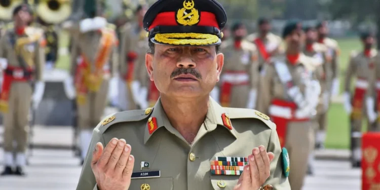 Diplomacy on the Brink: Pakistan’s Risky Peace Mission