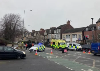 Armed police incident closes major road