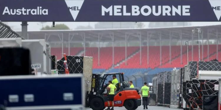 Australian Grand Prix travel disruption
