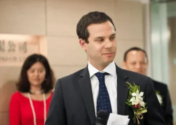 David Stern Epstein Andrew link