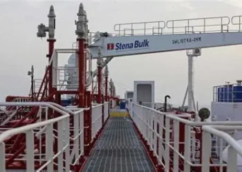 Iran war political risk Trump