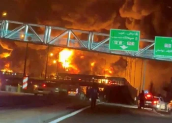 Iranians tell of strikes on oil depots