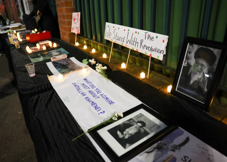 Manchester students mourn Ayatollah