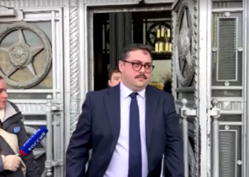 Russia Expels British Diplomat Albertus Gerhardus