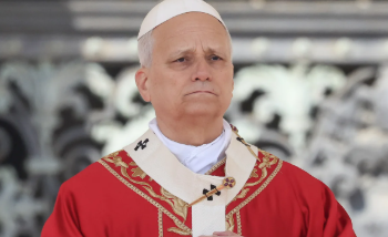 Pope Rebukes Leaders for War as Middle East Tensions Rise
