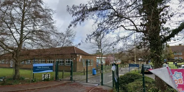 Teacher Banned Buying Vape Pupil 2026 TRA Case