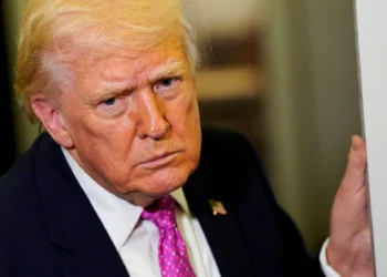 Trump Considers Military Operation to Seize Iran’s Uranium 2026