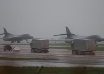 US Bombers Arrive at RAF Base Amid Rising Iran Tensions Published: 08 March 2026. The English Chronicle Desk. The English Chronicle Online. Four United States strategic bombers have arrived at a Royal Air Force base in Britain as tensions with Iran escalate across the Middle East. The deployment signals growing military coordination between Washington and London during a rapidly developing regional conflict. British defence officials confirmed the aircraft will conduct defensive missions aimed at preventing Iranian missile attacks across the region. The move follows warnings from American leaders that military strikes against Iranian targets may intensify significantly in the coming days. The aircraft involved in the deployment are B-1 Lancer bombers, large supersonic aircraft designed for long-range strike missions. Each bomber measures approximately forty-five metres in length and can carry up to twenty-four cruise missiles. Their arrival at RAF Fairford in Gloucestershire occurred over two days during the weekend. One aircraft landed on Friday evening while three additional bombers arrived on Saturday morning. British officials confirmed that the deployment followed approval from Prime Minister Keir Starmer earlier this week. According to the Ministry of Defence, the aircraft will carry out what officials describe as specific defensive operations. These missions are intended to prevent Iran from launching missiles toward allied countries across the Middle East. Defence officials emphasised that the operations focus on protection rather than expanded offensive campaigns. However, the arrival of such powerful aircraft demonstrates the seriousness of the current security situation. Military planners expect the bombers to remain ready for action as tensions continue rising throughout the region. The deployment also reflects growing warnings from Washington about an escalation of military activity. American defence leaders recently announced that operations against Iranian targets could increase rapidly. Officials in the United States said additional aircraft, fighter squadrons, and defensive capabilities would soon be deployed. These preparations suggest that military pressure on Iran may intensify within a short period. The arrival of bombers in Britain forms part of that broader strategic preparation. Britain’s Chief of the Defence Staff, Admiral Sir Richard Knighton, confirmed that operational missions may begin soon. Speaking about the situation, Knighton said the United States could launch missions from RAF Fairford within days. Military personnel at the base have already begun preparing logistical support and operational planning. Aircraft crews are expected to coordinate closely with American and British defence authorities. Such preparations highlight the strategic role Britain plays within wider allied security operations. The decision to permit American operations from British bases followed intense discussions inside the British government. Prime Minister Starmer authorised defensive military action from RAF Fairford and the Diego Garcia base. Diego Garcia lies in the Indian Ocean and remains one of the most strategically important military facilities. Both locations provide critical support for long-range aircraft operating across the Middle East. Their use allows allied forces to respond quickly to developing threats within the region. On Saturday afternoon, the Ministry of Defence released a formal update outlining the current military activity. The statement confirmed that American forces had already begun limited operations using British facilities. Officials stressed that the missions focus on preventing Iranian missile launches threatening regional security. According to defence leaders, these operations are designed to protect British personnel and allied civilians living nearby. The statement emphasised that Britain remains committed to safeguarding its national security interests abroad. In addition to the bomber deployment, Britain has dispatched further military resources toward the Middle East. Defence officials confirmed that a Merlin helicopter is travelling toward the region to assist operations. The aircraft is widely known for its anti-submarine capabilities and advanced surveillance technology. Military planners say it will help monitor potential maritime threats and gather intelligence. Such surveillance missions play an important role in maintaining early warning systems during regional conflicts. The arrival of the bombers occurred shortly after comments from United States Defence Secretary Pete Hegseth. Earlier in the week, Hegseth warned that American military strikes could soon increase dramatically. He said the Pentagon was preparing more fighter squadrons, stronger defensive capabilities, and additional bomber missions. His remarks reflected Washington’s determination to respond strongly to Iranian military actions. Analysts believe the expanding deployments aim to deter further escalation from Tehran. Meanwhile, the political atmosphere surrounding the conflict remains tense both internationally and within Britain itself. On Friday, United States President Donald Trump demanded Iran’s unconditional surrender. His statement followed reports that Israeli warplanes carried out bombing raids against targets in Tehran and Beirut. At the same time, Iran reportedly launched a new wave of retaliatory missile strikes toward Israel and several Gulf states. These developments have intensified fears of a broader regional confrontation. Prime Minister Starmer has faced political pressure regarding his cautious approach to the conflict. Earlier in the crisis he blocked proposals allowing immediate offensive strikes from British territory. Instead, he approved only defensive operations intended to prevent missile launches. The decision aimed to balance security cooperation with caution about deeper military involvement. Nevertheless, the policy has sparked criticism from both domestic opponents and international observers. Donald Trump publicly criticised Starmer’s hesitation earlier this week during comments shared online. The American president compared the British leader unfavourably with wartime prime minister Winston Churchill. Trump suggested that Britain had delayed offering meaningful support during the conflict’s early stages. Despite that criticism, British officials insist the alliance between both nations remains strong. Defence cooperation continues through intelligence sharing, logistics support, and joint military planning. Reports have also emerged about discussions held during a confidential meeting of the National Security Council. According to several media outlets, some cabinet ministers initially questioned the decision to allow American operations. Figures including Yvette Cooper, Shabana Mahmood, Ed Miliband, and Rachel Reeves were reportedly cautious about the proposal. These concerns reflected wider political anxiety about becoming involved in another Middle Eastern conflict. Government sources later insisted that all ministers ultimately supported the agreed national position. Starmer rejected claims that divisions existed inside his cabinet over the policy decision. He said every minister involved in the National Security Council backed the final strategy. According to the prime minister, careful consideration of all options was necessary before making such a significant choice. He also emphasised that Britain’s primary goal remains protecting its citizens and allies. The government continues monitoring developments closely as the crisis evolves. London’s mayor, Sadiq Khan, also commented publicly on the growing tensions in the Middle East. Khan supported the prime minister’s decision to resist pressure for immediate offensive action. He warned that military interventions lacking international consensus could produce dangerous consequences. According to Khan, lasting peace requires diplomatic strategy rather than unilateral military escalation. His remarks reflected the cautious tone adopted by several political leaders within Britain. Diplomatic activity has also continued alongside the military preparations. Prime Minister Starmer recently held a conversation with Saudi Arabia’s Crown Prince Mohammed bin Salman. During that discussion, Starmer emphasised Britain’s willingness to support regional allies if necessary. The United Kingdom also remains committed to protecting British citizens living in the Gulf region. Such diplomatic contacts aim to reassure partners while avoiding further escalation. Recent developments have also highlighted concerns about regional security vulnerabilities. Earlier this week a drone evaded detection and struck RAF Akrotiri in Cyprus. The incident raised questions about air defence capabilities protecting key military installations. Some Gulf governments criticised Britain for failing to respond more rapidly to regional threats. These criticisms added further pressure on the British government during an already tense diplomatic period. Military planners are also preparing to deploy additional naval forces toward the eastern Mediterranean. The air defence destroyer HMS Dragon is expected to sail within the coming week. Defence officials say preparations require time because the ship may remain deployed for several months. Equipping the vessel for extended operations ensures greater operational readiness once it reaches the region. Allied countries including France and Greece have already dispatched military resources to defend Cyprus. Political debate within Britain has intensified as opposition parties challenge the government’s approach. Conservative leader Kemi Badenoch criticised Starmer during her party’s spring conference in Harrogate. She argued the government appeared hesitant during a moment of international crisis. Badenoch claimed Britain is already involved in the conflict whether ministers acknowledge that reality or not. Her remarks reflected growing pressure on the government from opposition politicians. Badenoch also suggested that the prime minister seemed reluctant to support allies decisively. She argued that hesitation could weaken Britain’s influence in global security partnerships. The Conservative leader insisted that strong leadership requires clear decisions during international crises. Her comments sparked heated debate among political commentators and defence analysts. Government ministers strongly rejected the accusations during subsequent interviews. Defence Secretary John Healey criticised Badenoch’s earlier remarks about British military readiness. She had suggested that British aircraft had been waiting without taking necessary action. Healey described the comment as disrespectful toward members of the armed forces. According to the defence secretary, British personnel work continuously to protect national and allied security interests. He urged political leaders to recognise the professionalism of military service members. Former Conservative foreign policy figures have defended Badenoch’s criticism of the government. Andrew Mitchell argued she raised legitimate concerns about slow decision-making during crises. He said the debate highlights broader questions about Britain’s role in global security. These political disagreements demonstrate how the Middle East conflict continues influencing domestic debate. Analysts believe such discussions will intensify if the conflict expands further. Meanwhile, efforts continue to assist British citizens affected by the growing regional instability. A second government-chartered evacuation flight arrived at Gatwick Airport on Saturday evening. The aircraft carried Britons who had been stranded in Oman as tensions escalated. Officials say evacuation operations will continue while conditions remain uncertain. Authorities remain focused on ensuring the safety of citizens living across the wider Gulf region. Those returning on the latest flight joined thousands of Britons who already left the region. Approximately six thousand five hundred people have returned from the United Arab Emirates since fighting intensified. The government continues monitoring travel conditions and advising citizens about potential risks. Diplomatic missions across the region remain prepared to assist additional evacuations if necessary. Such efforts underline the growing international impact of the conflict. As the crisis continues unfolding, military deployments and diplomatic discussions remain closely connected. The arrival of American bombers in Britain illustrates the strategic cooperation between both nations. At the same time, political debates reveal the complexity of balancing alliance commitments with caution. For now, defence leaders continue preparing for possible escalation while urging restraint. The coming days may prove critical for determining whether tensions rise further or begin to ease.