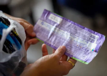 Venezuelan prisoners smuggled messages dirty laundry chocolate bars