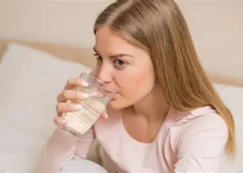 drinking too much water life‑threatening