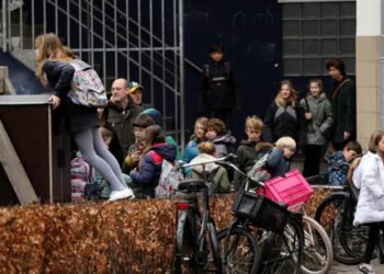 Explosion Damages Jewish School in Amsterdam