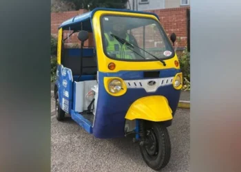 police tuk-tuks sold at loss