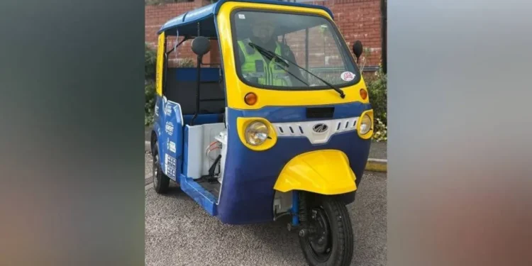 police tuk-tuks sold at loss