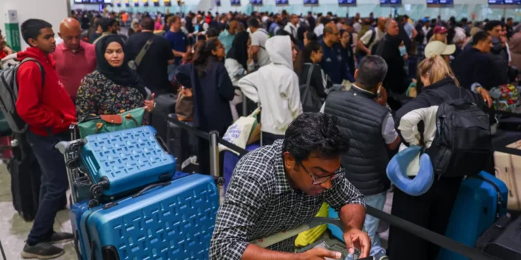 Middle East Flights Halted