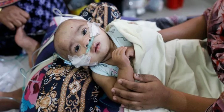100 Children Die of Suspected Measles in Bangladesh Emergency