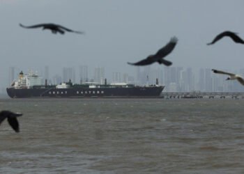 US and Iran Pursue Extension of Ceasefire via Pakistan