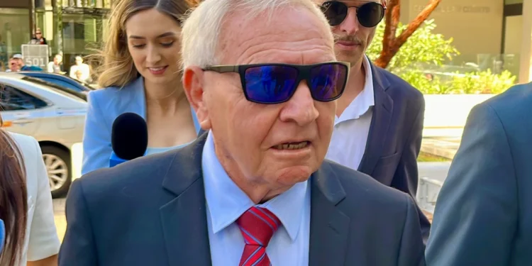 Barry Cable Cleared of Historic Abuse Charges