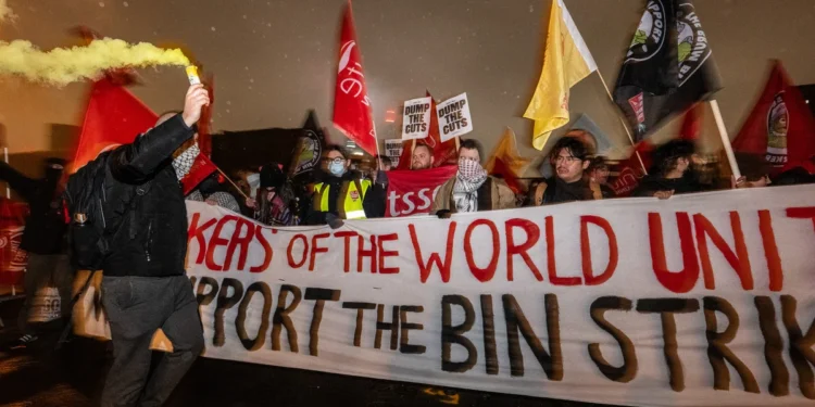 Birmingham Faces Crisis as Bin Strike Spending Soars