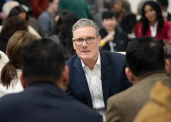 Starmer Defends Workers' Rights Amid Rising Green Threat