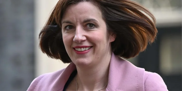 Ministers Open to Social Media Limits for Children