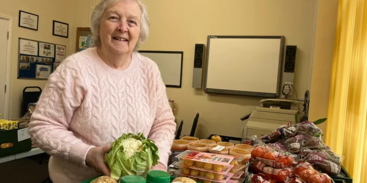 Americans Struggle as Petrol Prices Surge Past $4 in April 2026