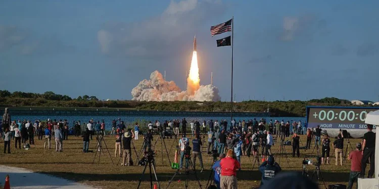 Artemis II Launch: NASA Returns to the Moon After 50 Years