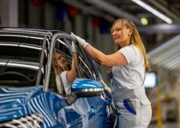 Europe EV Demand Surges as Fuel Prices Rise