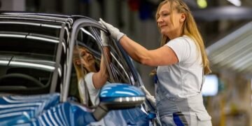 Europe EV Demand Surges as Fuel Prices Rise