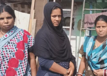 Indian Migrant Workers Leave Cities Due to 2026 LPG Shortage