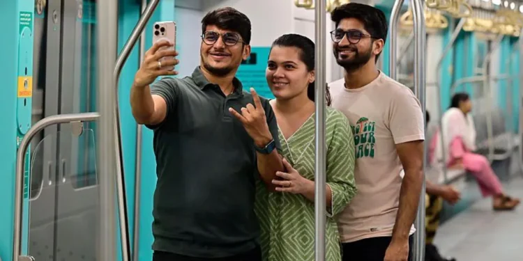 India's Metro Crisis: Why $100 Billion in Trains Lack Commuters