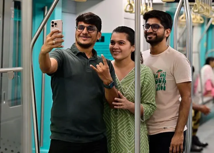 India's Metro Crisis: Why $100 Billion in Trains Lack Commuters