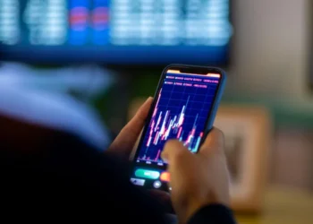 Insider Trading Suspicions: SEC Probes Trump-Era Market