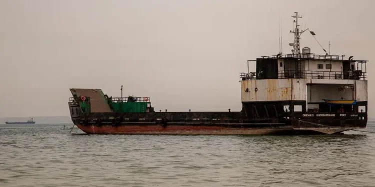 Iran Strait of Hormuz closure April 2026