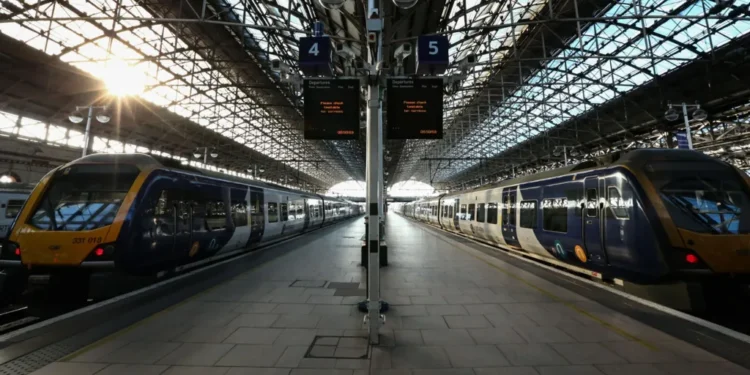 Manchester Piccadilly Rail Chaos: Widespread Cancellations