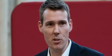 Matthew Pennycook leasehold abolition impossible 2026