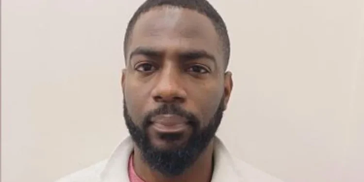 Prison Guard Jason Thompson Jailed: HMP Isis Smuggling Plot