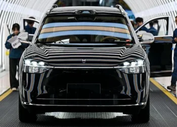 Seres Patents Voice-Controlled In-Car Toilet for Future EVs