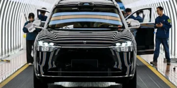 Seres Patents Voice-Controlled In-Car Toilet for Future EVs