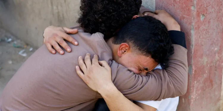 Ten Killed in Gaza as Israeli Strikes Hit Amid Hamas-Militia Clashes