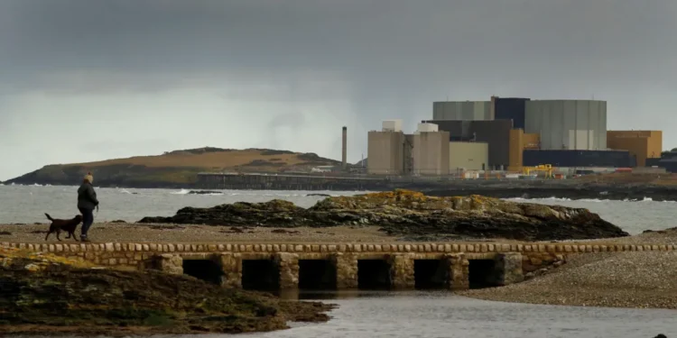 UK Nuclear Power 2026: 8000 Jobs Confirmed