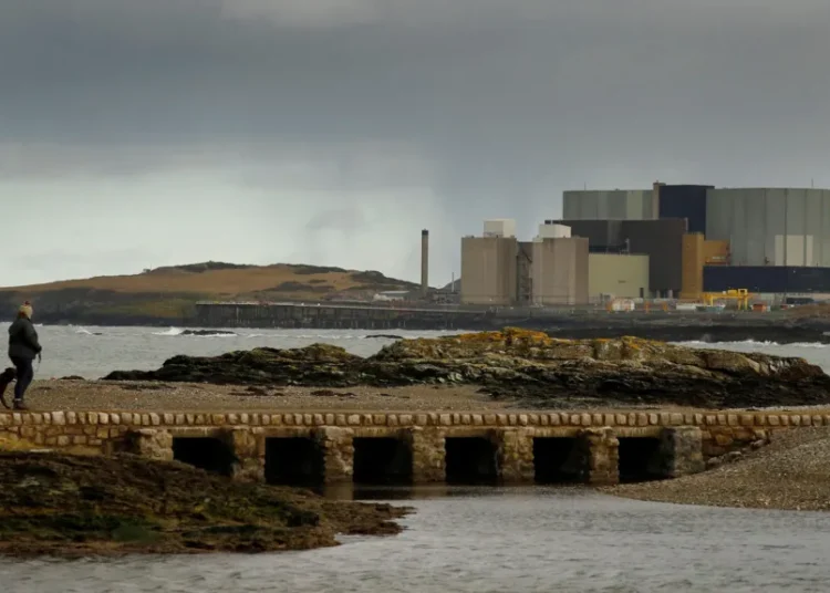 UK Nuclear Power 2026: 8000 Jobs Confirmed