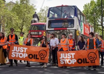 Crackdown Backfires on UK Climate Protesters