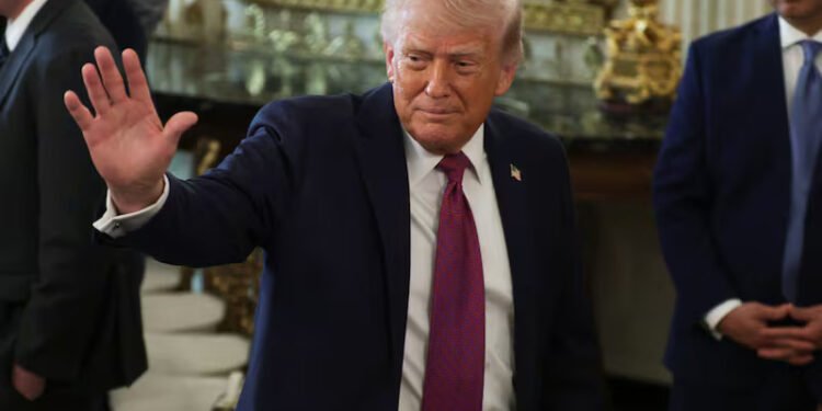 Trump at Press Dinner Sparks Tension