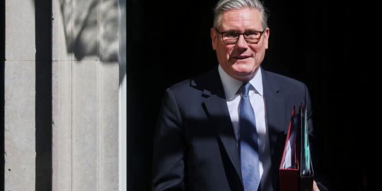 UK Stands Firm on Falklands Amid US Rift