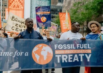 Coalition pushes fossil fuel phaseout plan