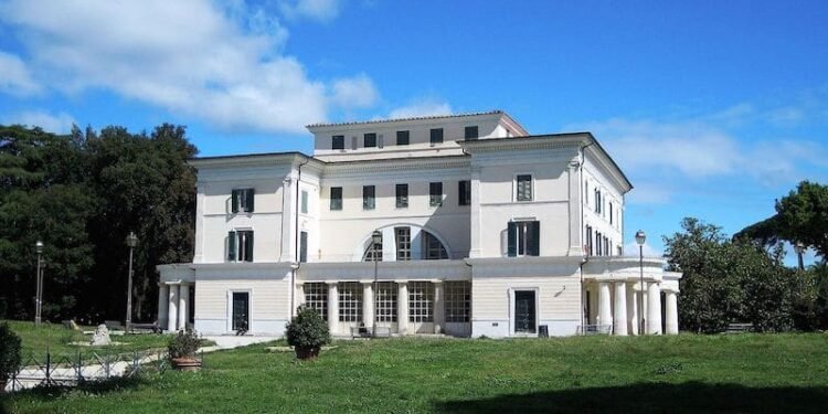 Italian Town Buys Mussolini Villa to Keep Away Fascist Fans