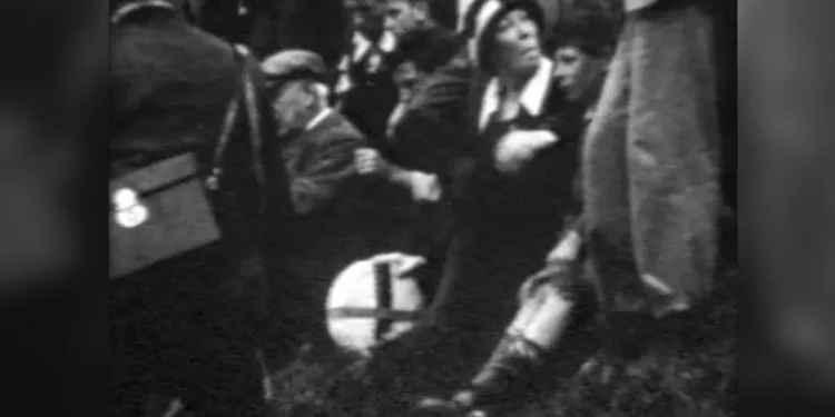 New footage 1930s cheese-rolling contest discovered