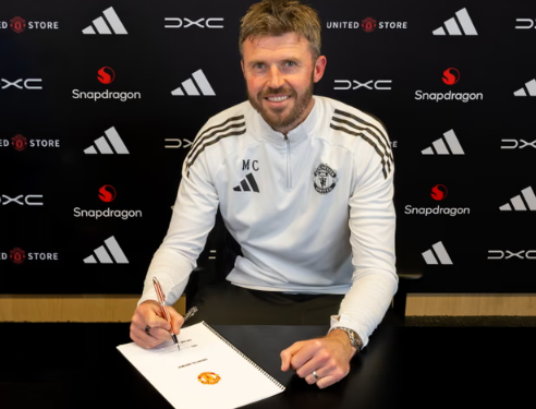 Carrick Takes The Wheel Permanently At Old Trafford