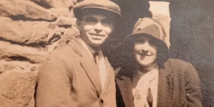 award couple escaped prisoner of war 2026