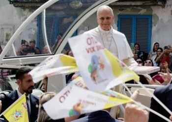 Pope Meets Families in Italy Toxic Waste Zone